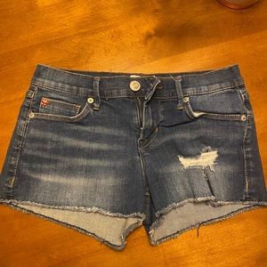 Cut off style jean shorts with 1.5 inch inseam